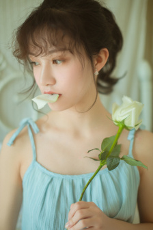 捕蝉大姑娘浪古言